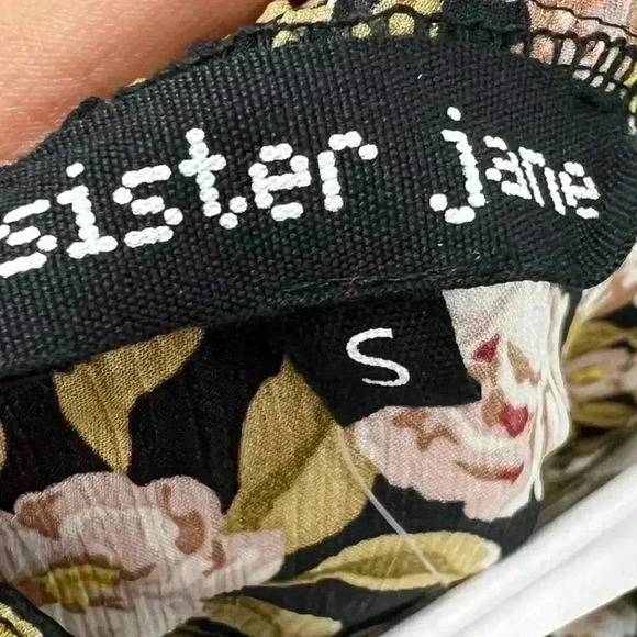 NWT Sister Jane DREAM Belle Corsage Oversize Tiered Long Sleeve Mini Dress Small - Picture 3 of 7